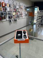 Fossi Bot Rugged Phones| 128GB | Unlocked Vancouver - Image 10