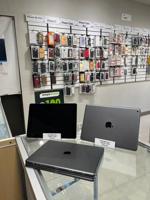 i Pad 8th Gen | 128GB | Wi Fi Vancouver - Image 3