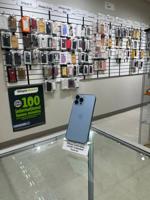 i Phone 13 Pro Max | 512GB | Unlocked Vancouver - Image 2