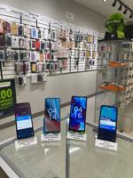 Motorola Moto E | 32GB | Unlocked Vancouver - Image 3