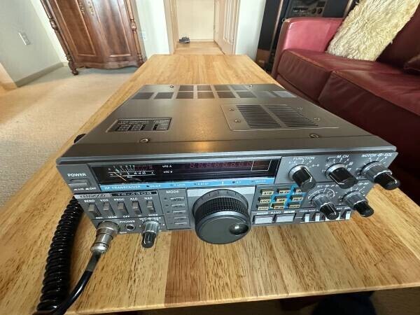 kenwood-ts-430s-big-1