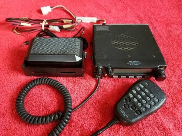 yaesu-ft-1802m-2m-vhf-mobile-big-0